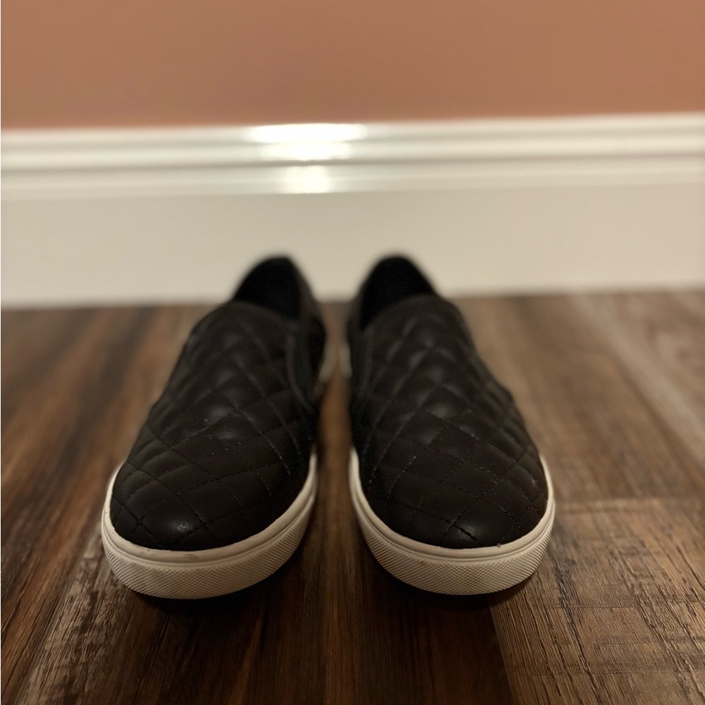 Steve Madden Black Quilted Slip-On Shoes